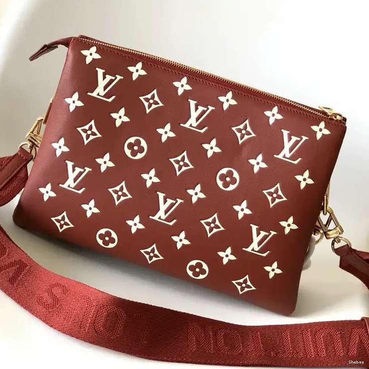 2209DJ0076 Bag LV 0606
